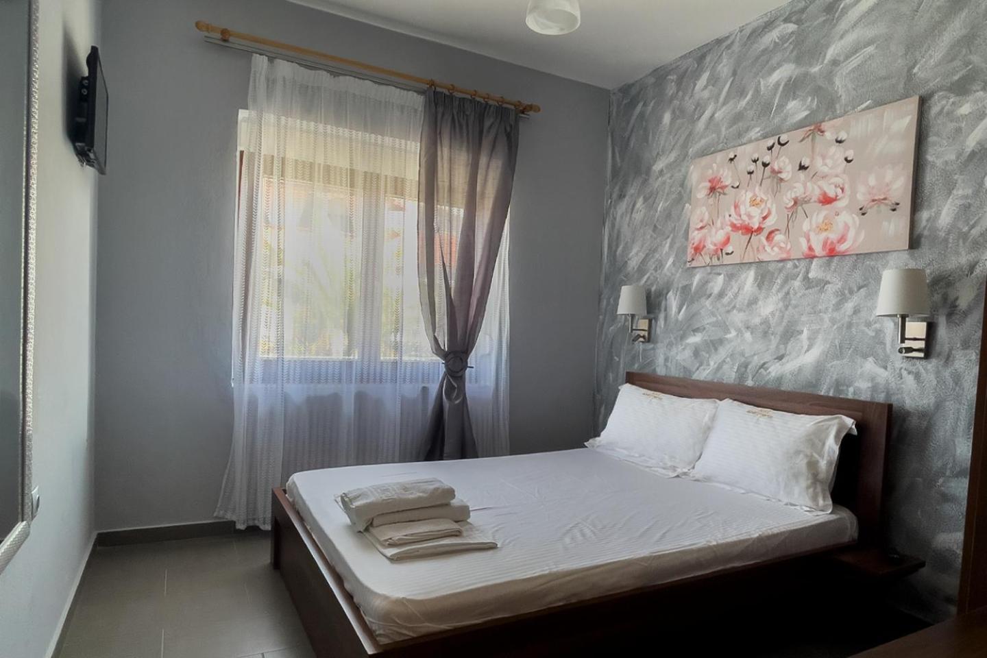 Niki Apartments Paralia Dionysiou Exterior photo